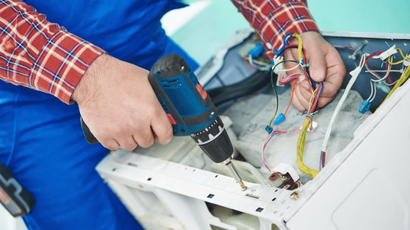 Soma Fujitsu Fujitsu çamaşır makinesi kart tamiri – Su almama arızası orijinal parça ile giderildi. - Teknik servis örneği